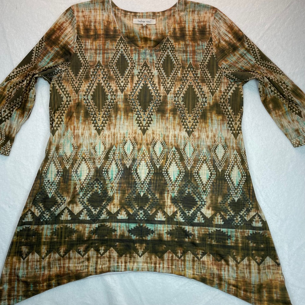 Indigo Soul Tunic Top Womens M Brown Geo Aztec Boho Western Southwestern Earthy